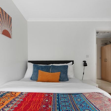 Old Street Apartments By Morethanstays London Bagian luar foto